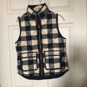 JCrew Puffer Vest size small petite
